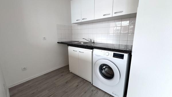 GRAND STUDIO IDÉALEMENT SITUÉ