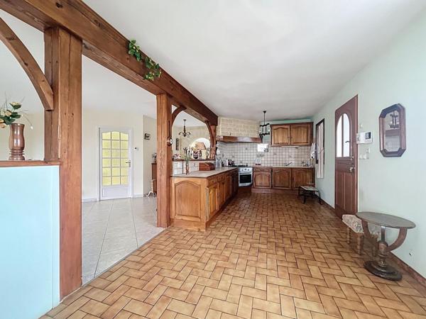 Maison familiale à deux pas de tout ce qui compte