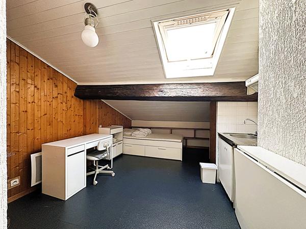 Appartement Chambéry 1 pièce 10.35 m2