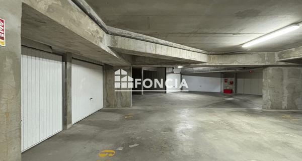 À vendre Parking 12.19 m² - Reims 51100