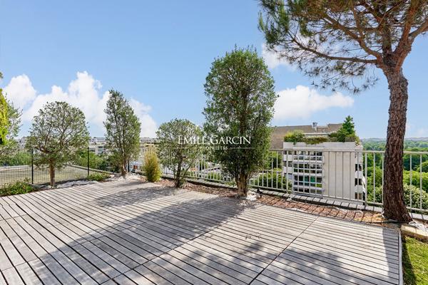À Vendre - Appartement  - Neuilly-Sur-Seine - 92200 - Appartement - Terrasse - 3 Chambres