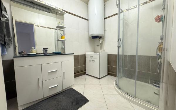 Appartement à vendre    2 pièces • 56,75 m2 Villeparisis