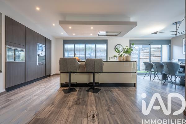 Maison à vendre 6 pièces 220 m² Yutz