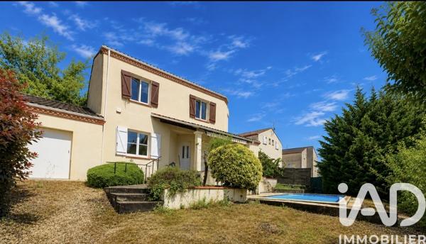 Maison à vendre 7 pièces 140,8 m² Bon-Encontre