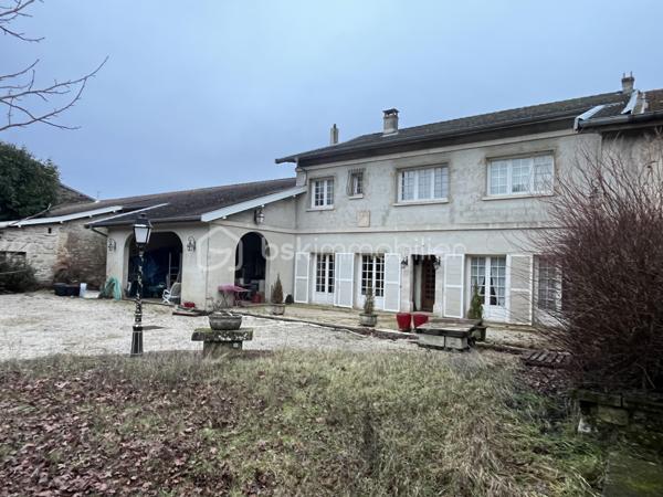 Maison de 308 m²