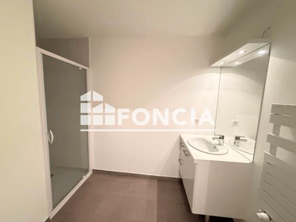 Location Appartement 4 pièces 103.5 m² - 8 RUE VICTOR GARAIX Chartres 28000