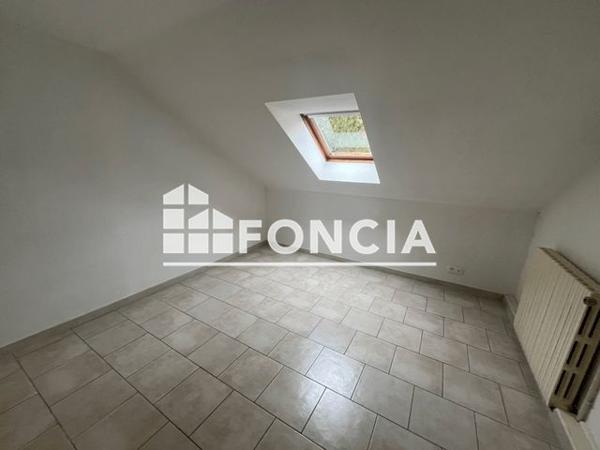 Location Maison 5 pièces 100 m² - 11 AV DU GENERAL DE GAULLE Chateau Thierry 02400