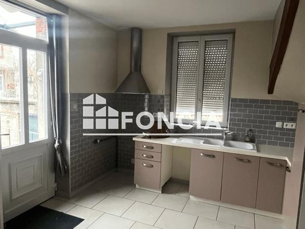 Location Maison 5 pièces 100 m² - 11 AV DU GENERAL DE GAULLE Chateau Thierry 02400