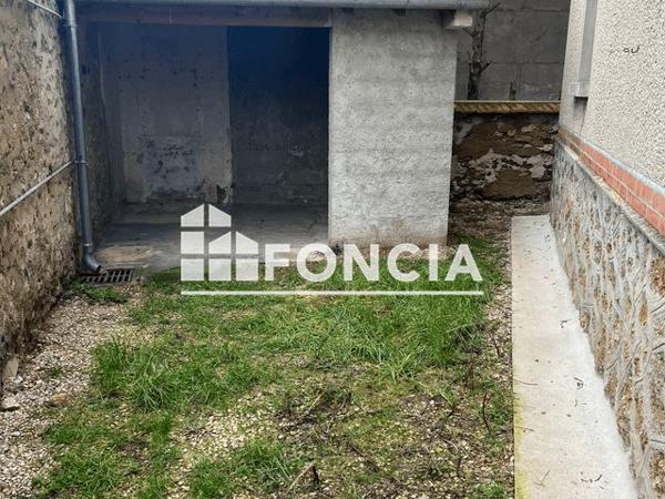 Location Maison 5 pièces 100 m² - 11 AV DU GENERAL DE GAULLE Chateau Thierry 02400