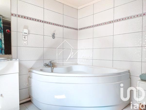 Maison de ville 3 pièces de 48 m² à Thieux (77230)