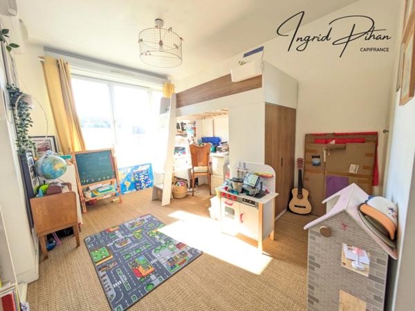 Appartement à vendre 3 pièces - Dernier Etage + Balcon - Triangle d'Or de PANTIN (93)