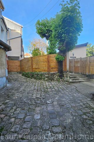 FONTENAY-AUX-ROSES HYPER CENTRE, 15 MIN RER, STUDIO 24,81 M², CAVE, COUR COMMUNE