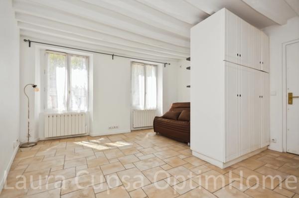 FONTENAY-AUX-ROSES HYPER CENTRE, 15 MIN RER, STUDIO 24,81 M², CAVE, COUR COMMUNE