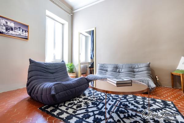 Maison
         9 pièces
        - 195 m² Bien prestige 1 250 000 € *