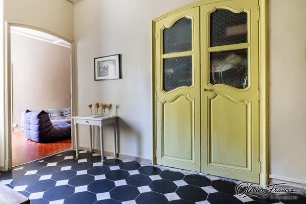 Maison
         9 pièces
        - 195 m² Bien prestige 1 250 000 € *