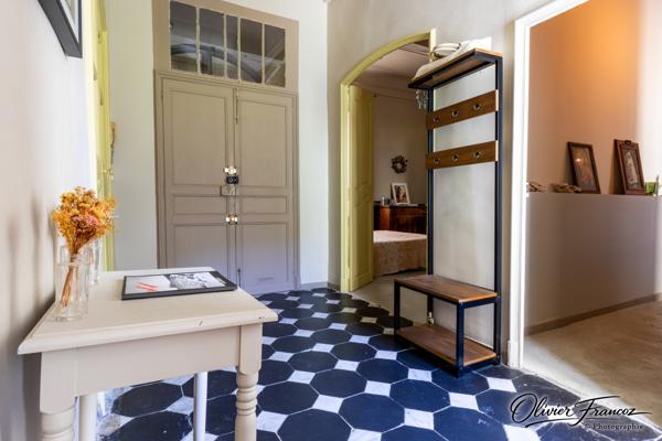 Maison
         9 pièces
        - 195 m² Bien prestige 1 250 000 € *