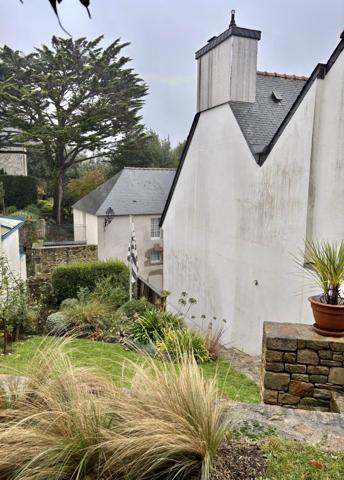 Maison ancienne rénovée avec jardin SAINT GOUSTAN AURAY