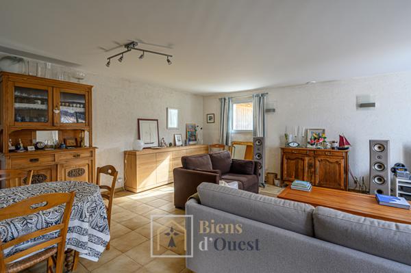 Maison ancienne rénovée avec jardin SAINT GOUSTAN AURAY