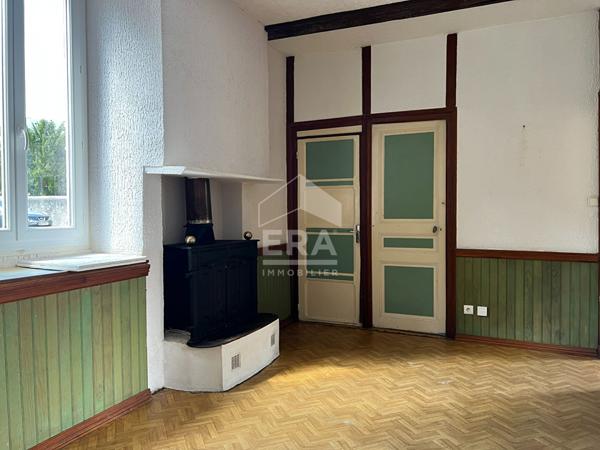 Maison de plain-pied avec garage et 2 chambres à Pierrefitte-Nestalas
