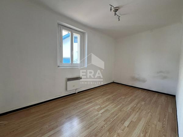 Maison de plain-pied avec garage et 2 chambres à Pierrefitte-Nestalas