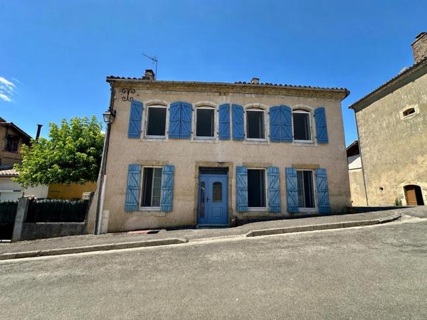 Maison de caractère avec dépendance au cœur de Manciet