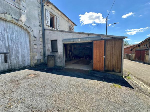 Maison de caractère avec dépendance au cœur de Manciet