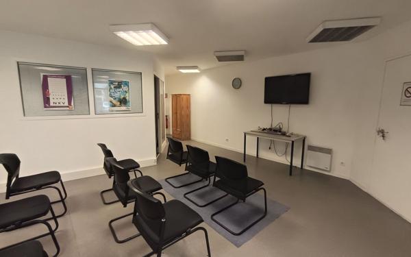 Maison à vendre    1 pièce •  Blérancourt