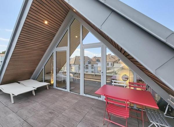 LARMOR-PLAGE : Exceptionnel Roof Top avec terrasses vue mer en hypercentre