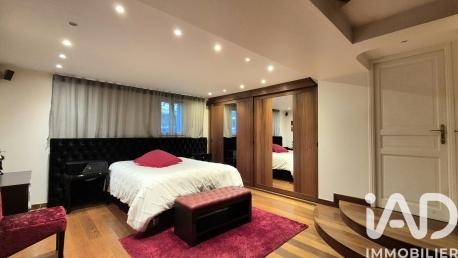 Maison à vendre 7 pièces 230 m² Poissy