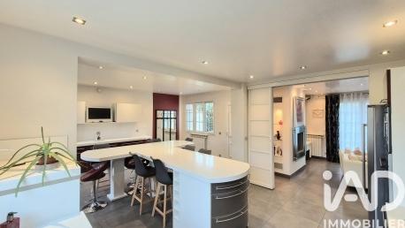 Maison à vendre 7 pièces 230 m² Poissy