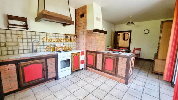 24330  Milhac d'Auberoche : maison Périgourdine