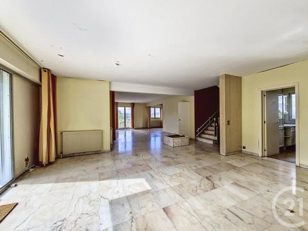 Maison à vendre  6 pièces - 225 m2 ROYAT - 63