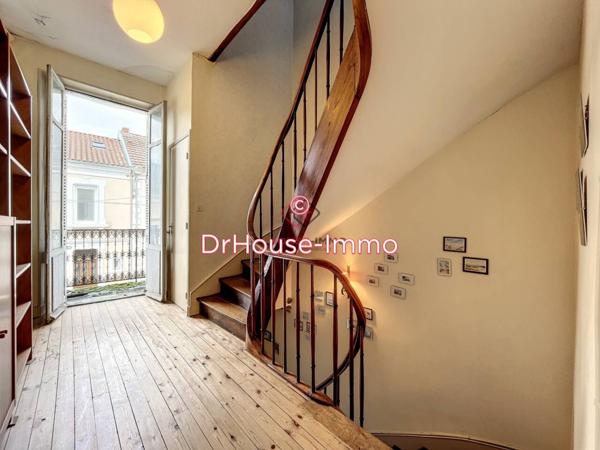 Maison à vendre 6 pièces de 195 m²