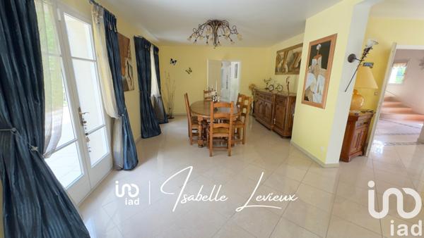 Maison à vendre 9 pièces 236 m² Brueil-en-Vexin