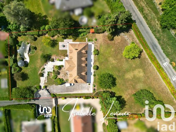 Maison à vendre 9 pièces 236 m² Brueil-en-Vexin