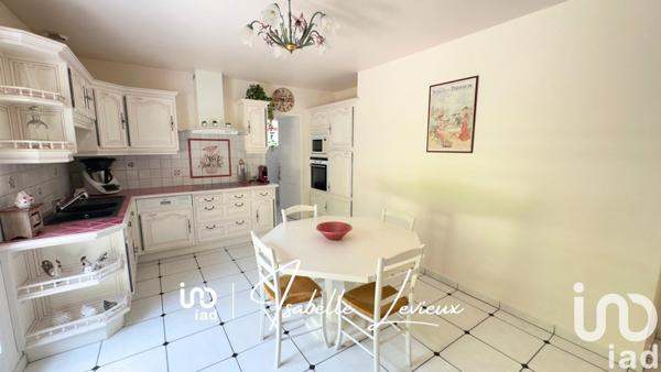 Maison à vendre 9 pièces 236 m² Brueil-en-Vexin