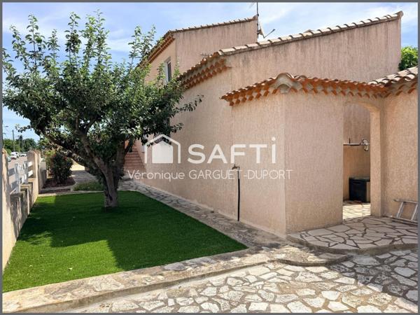 Grande villa familiale avec piscine et dépendances