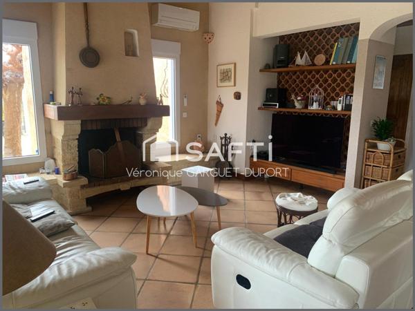 Grande villa familiale avec piscine et dépendances
