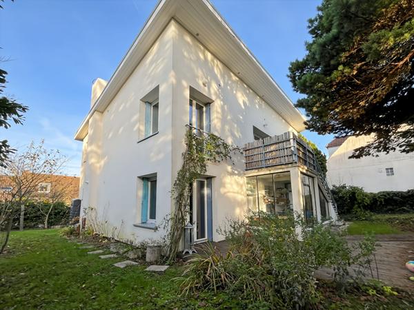 Maison 5 pièces à Palaiseau Isolation récente et prestations entretenues