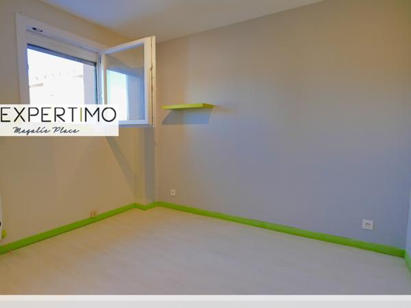 Saint-Genis-Laval (69230) Maison familiale lumineuse et sécurisée – Proche métro B – CLASSE DPE C