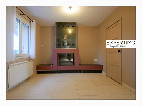 Saint-Genis-Laval (69230) Maison familiale lumineuse et sécurisée – Proche métro B – CLASSE DPE C