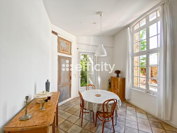 Maison 9 pièces - 250 m²