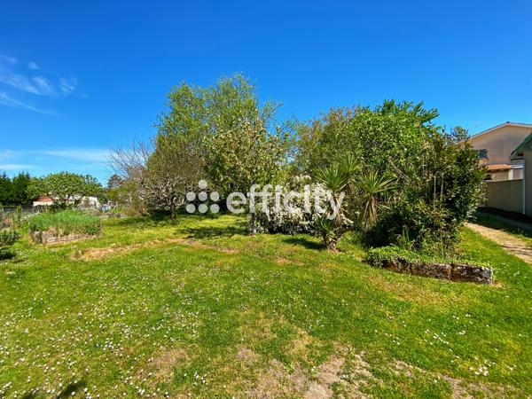 Maison 9 pièces - 250 m²