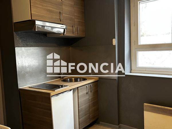 Location Studio meublé 18.65 m² - 4 RUE DU DRAC Grenoble 38000