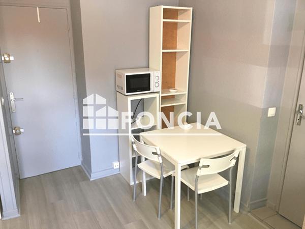 Location Studio meublé 18.65 m² - 4 RUE DU DRAC Grenoble 38000