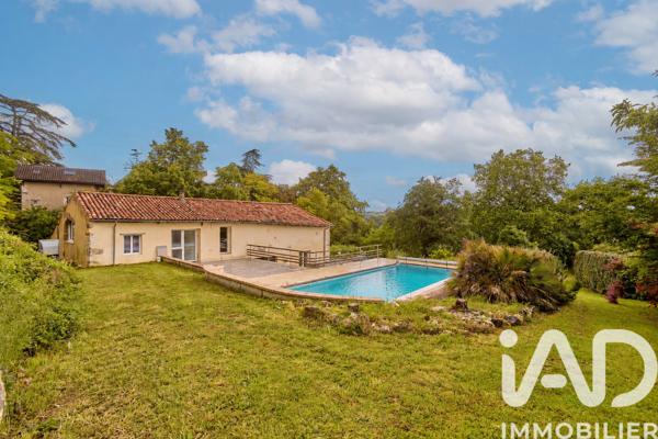 Maison à vendre 7 pièces 220 m² Colayrac-Saint-Cirq