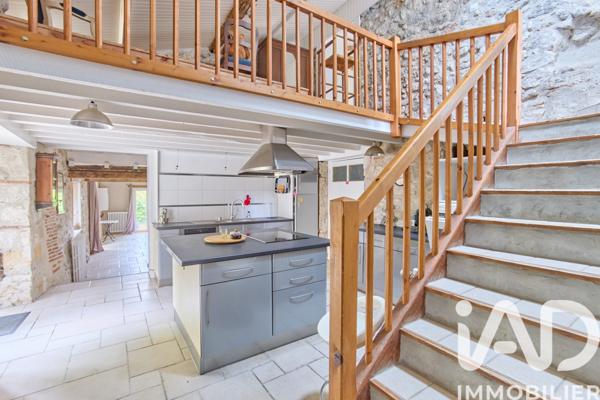 Maison à vendre 7 pièces 220 m² Colayrac-Saint-Cirq
