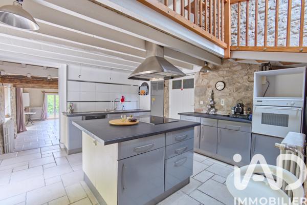 Maison à vendre 7 pièces 220 m² Colayrac-Saint-Cirq
