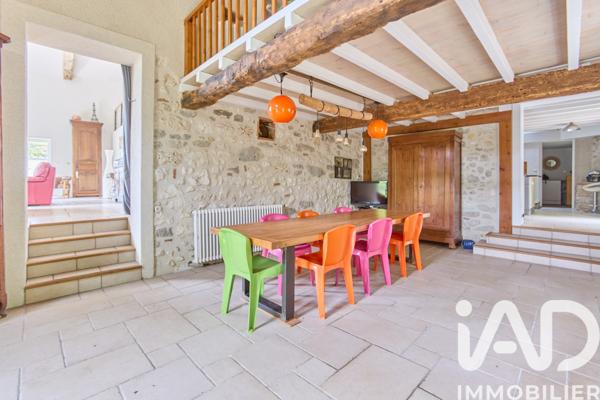 Maison à vendre 7 pièces 220 m² Colayrac-Saint-Cirq