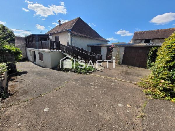 BATISSE Hypercentre 3ch +Cour +Jardin +Dépendances